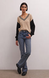 Hunter Varsity Sweater in Dove
