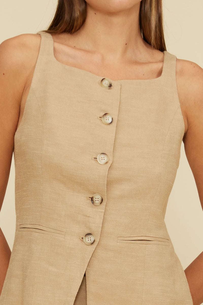 Kori Vest