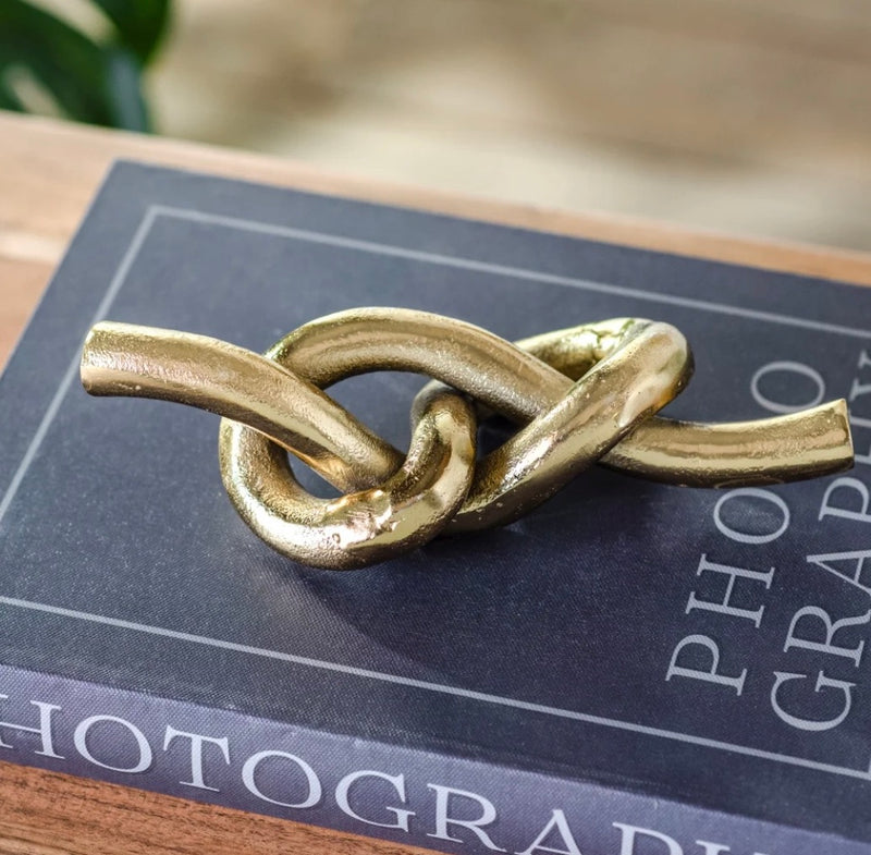 Gold Knot
