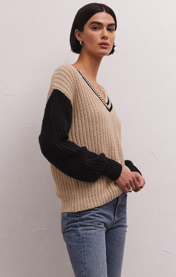 Hunter Varsity Sweater in Dove